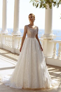 Wedding-dress-724-1-1.thumb.jpg.35ed6116ae30f5c6d37f3d0d291c8129.jpg