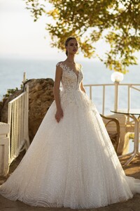 Wedding-dress-729-1-1.thumb.jpg.de817a82b79af9f53dd07565df733f22.jpg