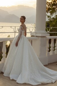 Wedding-dress-731-2.thumb.jpg.51e5d219a9e89cfcbbafa68c84adef00.jpg