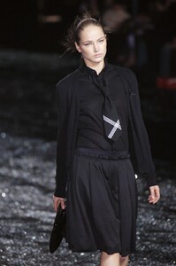 Y3-FW2006-03.jpg