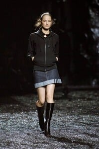 Y3-FW2006-12.jpg