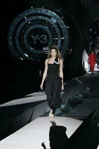 Y3-SS2006-18.jpg