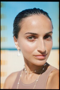 bella-thomas_73228.thumb.jpg.5458c7dfc15e0e60a1ae44d5442fd2b8.jpg