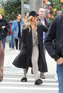 chrissy-teigen-out-in-nyc-10-26-2021-3.jpg