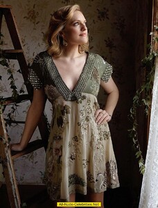 elisabeth_moss_05.jpg