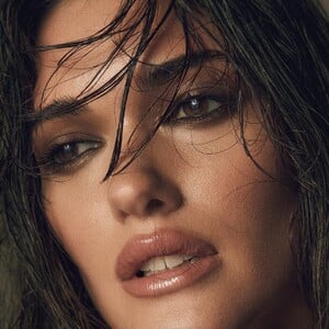 georgiahullmakeup_209814083_521443842620038_6380338881772904967_n.thumb.jpg.84c0d7a239a52544dd88cfb1a5c4dea1.jpg
