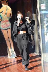 hailey-bieber-and-justine-skye-shopping-at-trashy-lingerie-in-west-hollywood-10-29-2021-5.jpg