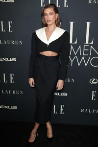 hailey-bieber-at-27th-annual-elle-women-in-hollywood-celebration-in-los-angeles-10-19-2021-4.jpg
