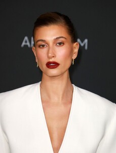 hailey-rhode-bieber-lacma-art-film-gala-in-los-angeles-11-06-2021-10.jpg