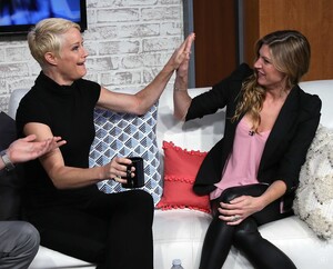 jes-macallan-visits-hollywood-today-live-(19).jpg