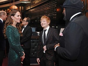 kate-middleton-and-prince-william-at-royal-variety-performance-in-aid-of-royal-variety-charity-in-london-11-18-2021-2.jpg