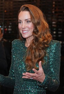 kate-middleton-and-prince-william-at-royal-variety-performance-in-aid-of-royal-variety-charity-in-london-11-18-2021-5.jpg