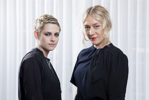 kristen-stewart-and-chloe-sevigny-lizzie-promoshoot-2018-0.jpg