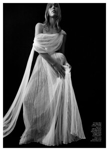 marie-claire--Australia--December-21-11.jpg