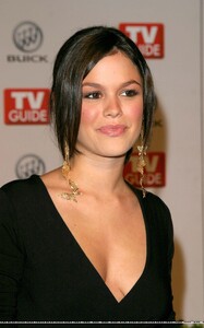 rachel-bilson_340.jpg