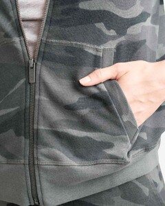 rf8k740_camo_v5_1.jpg