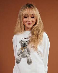 sabrinacarpenter-26112021-0006.jpeg