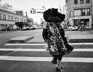 sarah-jessica-parker-for-vogue-magazine-december-2021-2.jpg