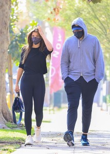 sofia-richie-shopping-in-west-hollywood-11-03-2021-0.jpg