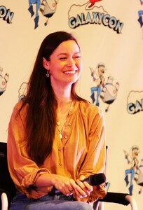 summer-glau-at-galaxycon-in-raleigh-07-27-2019-3.jpg