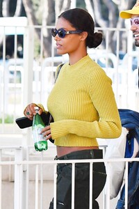 tina-kunakey-in-a-yellow-crop-top-at-marco-polo-in-venice-09-02-2021-2.jpg