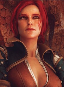 triss.thumb.JPG.f312fc8b72f4668e5b30876b1e1385e2.JPG