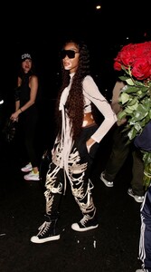 winnie-harlow-arrives-at-french-montana-s-birthday-party-in-los-angeles-11-09-2021-3.jpg