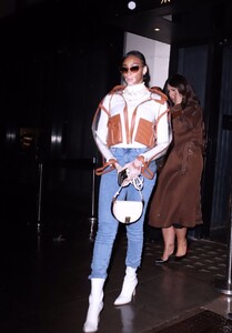 winnie-harlow-leaves-hakkasan-restaurant-in-london-09-28-2021-2.jpg