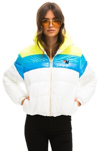 womens-color-block-luxe-apres-puffer-jacket-glossy-white-jacket-aviator-nation-848872_2048x.jpg