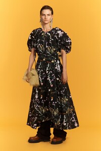 00004-3.1-Phillip-Lim-Resort-22-credit-brand.jpg