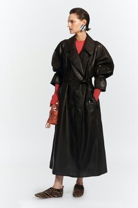 00009-3.1-Phillip-Lim-Resort-22-credit-brand.jpg