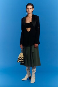 00013-3.1-Phillip-Lim-Resort-22-credit-brand.jpg
