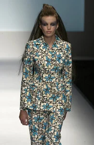 karolina s03inesValentinitsch-1b.jpg