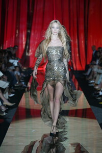 1161399295_ElieSaab2003HauteCouture80.thumb.jpg.70dfcdd22cb36ed3fa1114848370d000.jpg