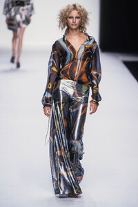 1187148360_MissoniSpring20021.thumb.jpg.8437a637eea87593b07b95a5691625f4.jpg