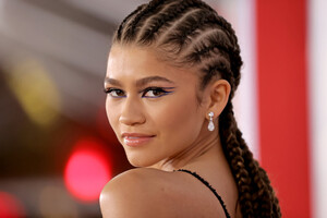 Zendaya+Coleman+Sony+Pictures+Spider+Man+No+8uFa70oOlXQx.jpeg