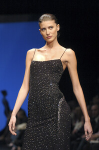1385951624_Clips2005WomenRTW43.thumb.jpg.df9beb09550e6ffaf46cd911d398a504.jpg