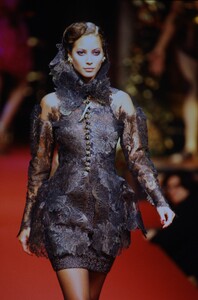1493256779_DiorHCFall1994(26).thumb.jpg.5acb038c5842a8141668481385b1e6eb.jpg
