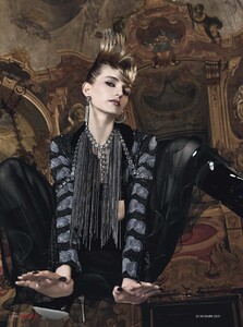 2021-12-22 - Vanity Fair Italia-page-012.jpg