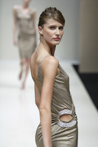 1565732538_Clips2004WomenRTW145.thumb.jpg.143d6ba033f28c291fabeeba279bc960.jpg