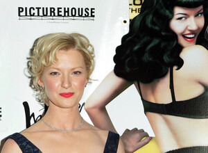 gretchen-mol_UHQ NBP prem 3.jpg