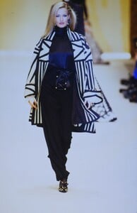 1672201991_K(9).thumb.jpg.ffb86bf0d7e366fae454e424d940c700.jpg