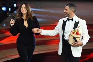 2021 Monica Bellucci during the semi-final of the broadcast Dancing With The Stars at the Rai Foro italico auditorium 006.jpg