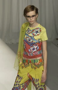 karolina s02etro-1b.jpg