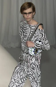 karolina s02etro-3b.jpg