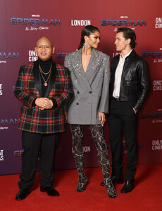 Zendaya+Coleman+Spiderman+No+Way+Home+Photocall+sIZNlDR4BzSx.jpeg