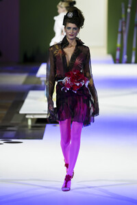 1826728590_ChristianLacroix2004HauteCouture60.thumb.jpg.463cb1ee69442f52c59e25f6b5bf3cb1.jpg