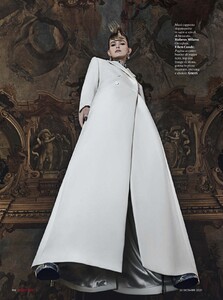 2021-12-22 - Vanity Fair Italia-page-010.jpg