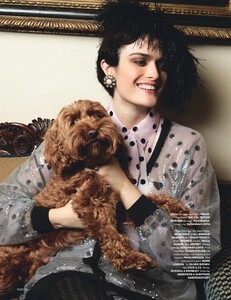 Tatler UK 01.2022-page-004.jpg