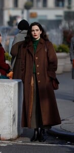      zoe141221BZNimage110.jpg